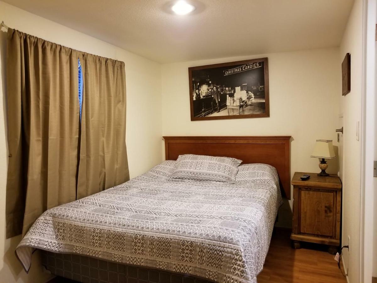 Pecan Cabin Fredericksburg Extérieur photo